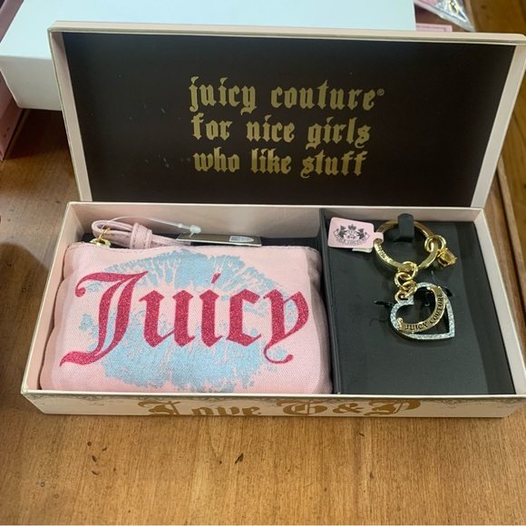 Juicy Couture Pam & Gela Hot Pink Wristlet Wallet with Silver Heart Key Chain